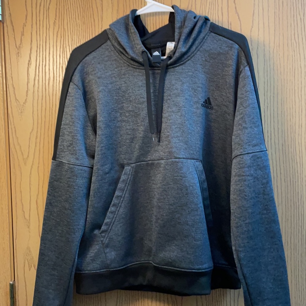 Adidas Sweatshirt Boys XL - Picture 5 of 5